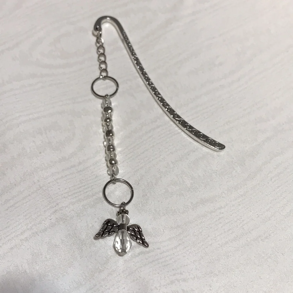 Metal Shepherd’s Hook Bkmk w/Chain, Glass Seed Beads, & 4-part Angel Bead Charm - Picture 6 of 12